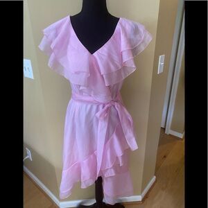 Avantlook Flower Ruffle midi pink dress in size medium. NWOT!